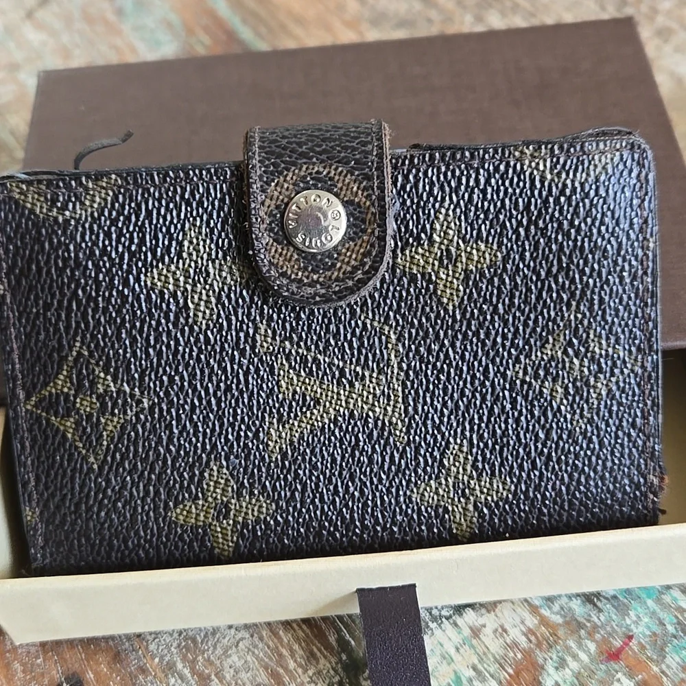 Louis Vuitton rehab vintage